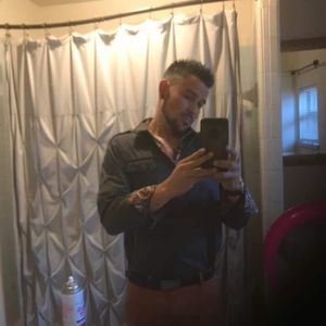 Meet your Posher, Christian